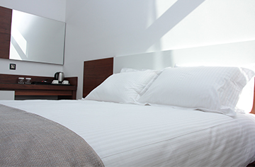 Carissa Otel Standart French oda